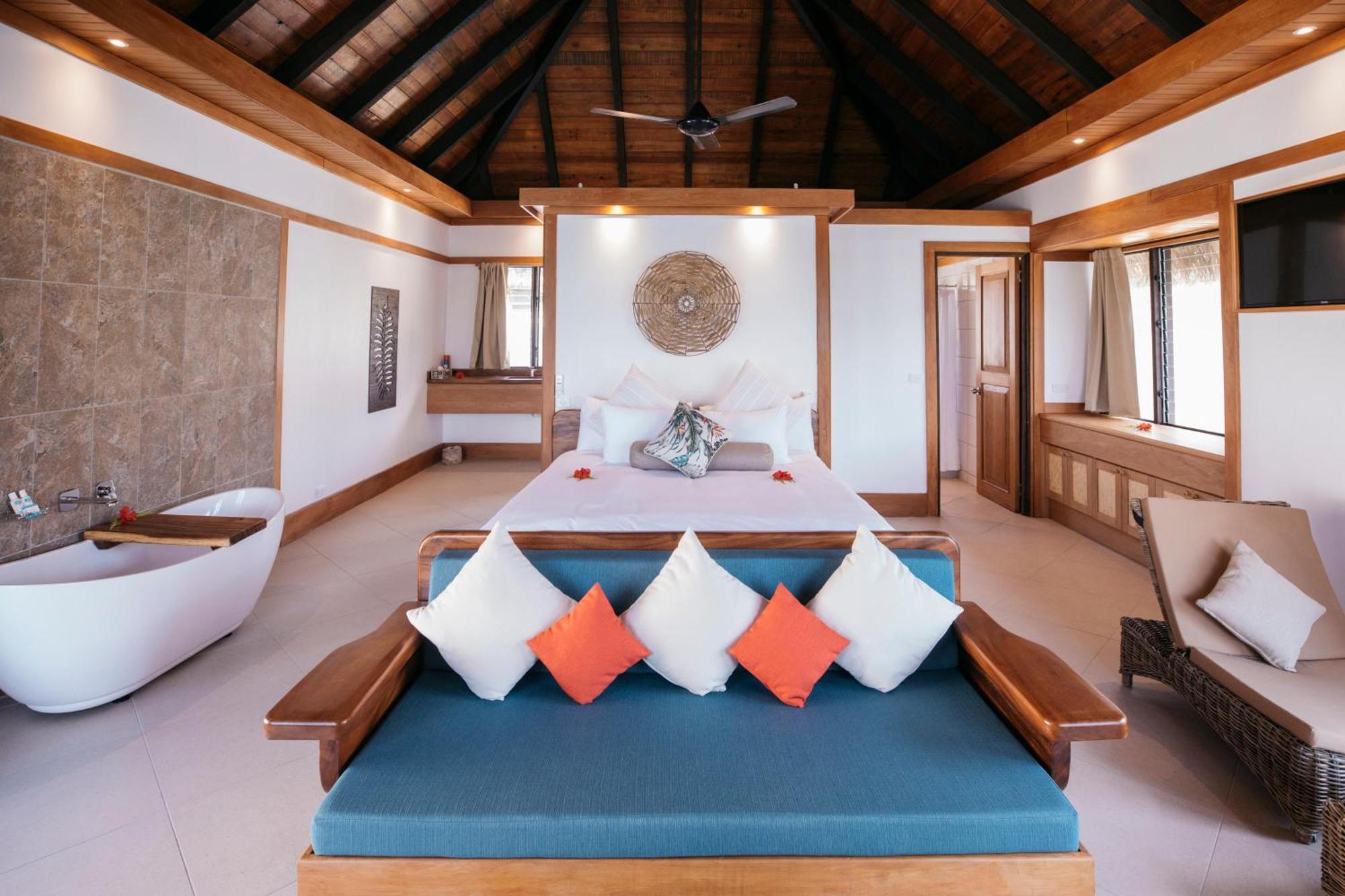 Koro Sun Resort & Rainforest Spa Savusavu Exterior photo