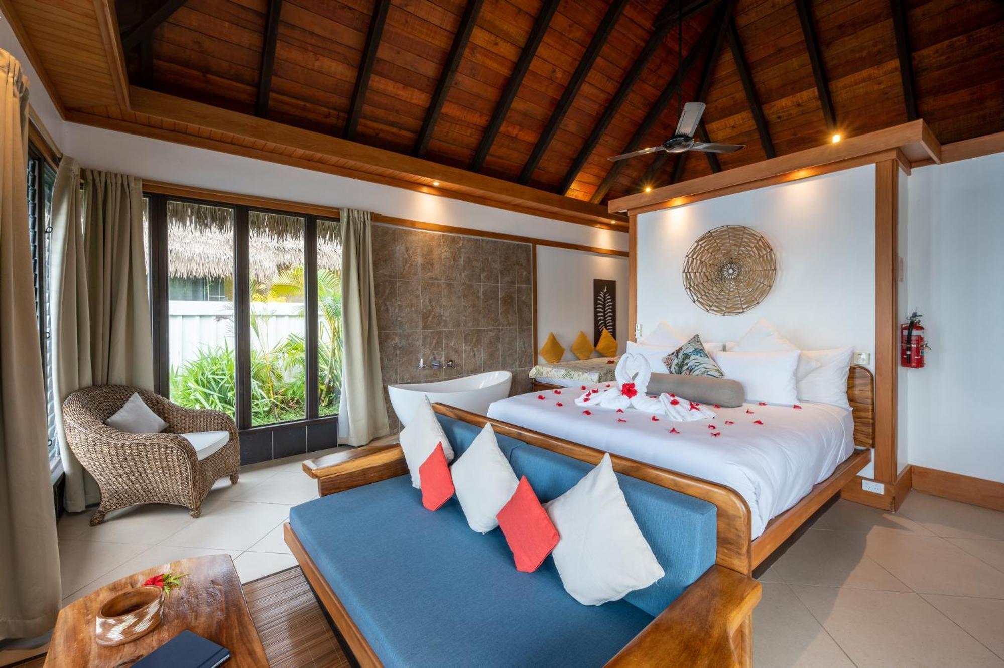Koro Sun Resort & Rainforest Spa Savusavu Exterior photo