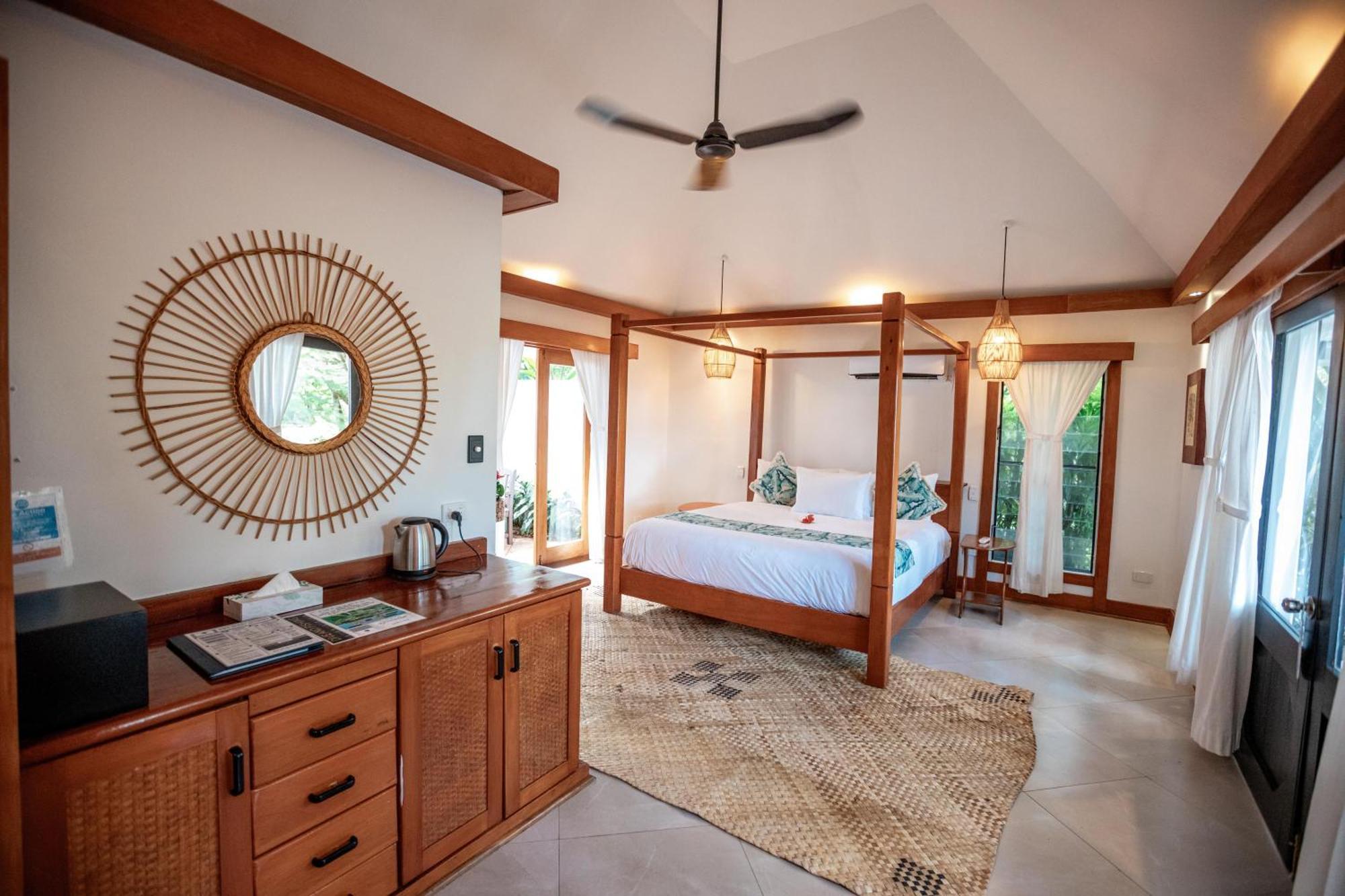 Koro Sun Resort & Rainforest Spa Savusavu Exterior photo